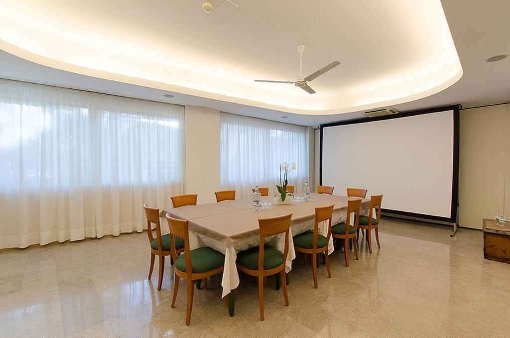 ריצ'יונה Hotel Concord מראה חיצוני תמונה
