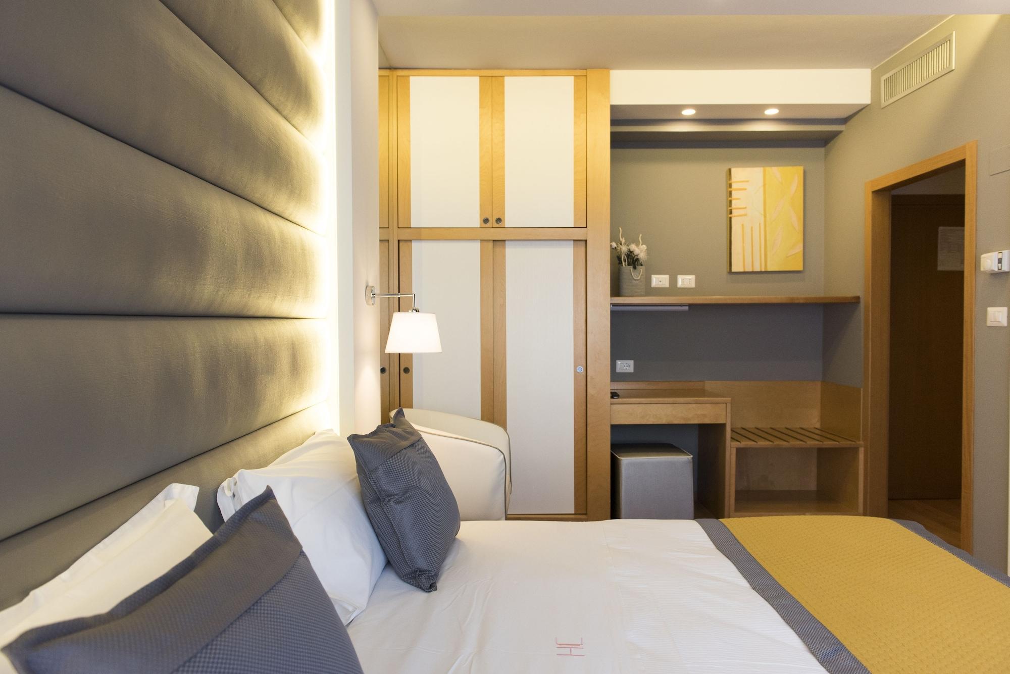 ריצ'יונה Hotel Concord מראה חיצוני תמונה