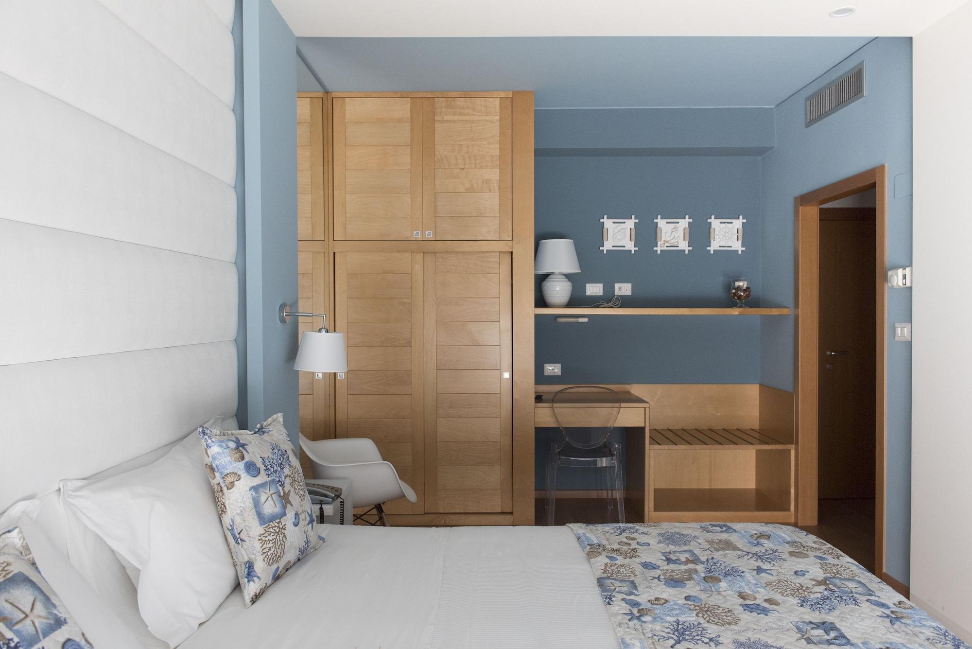 ריצ'יונה Hotel Concord מראה חיצוני תמונה