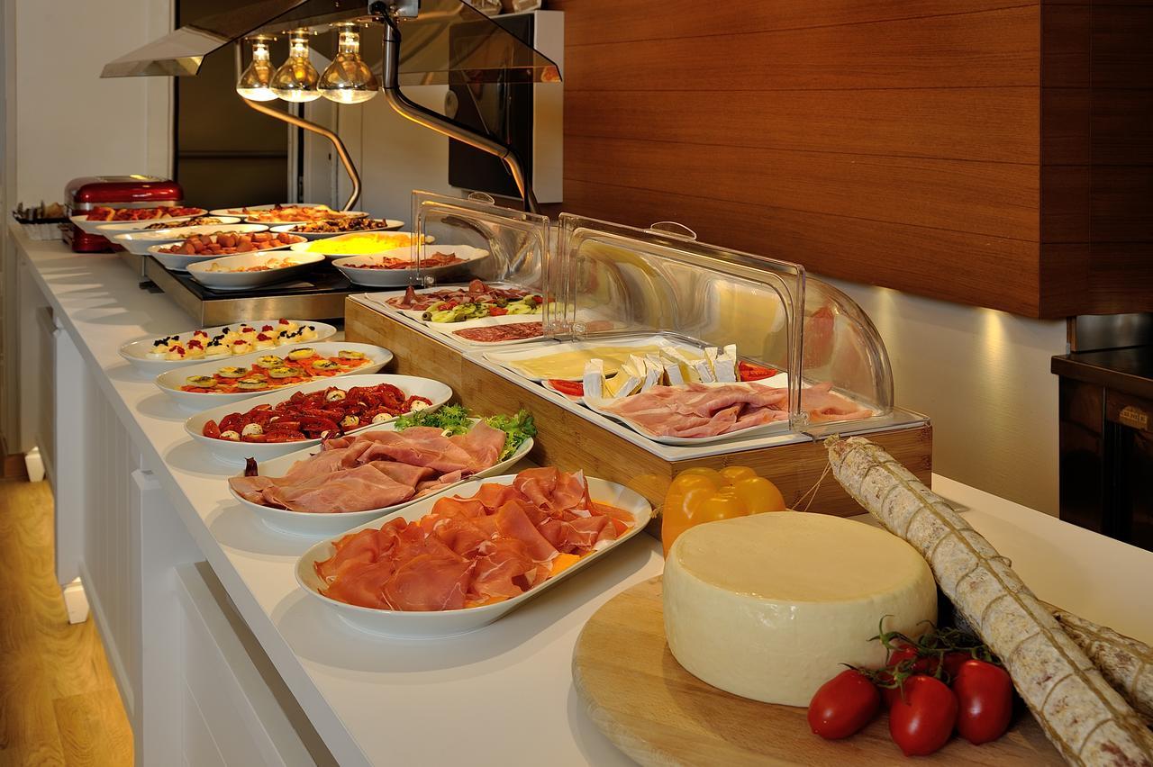 ריצ'יונה Hotel Concord מראה חיצוני תמונה